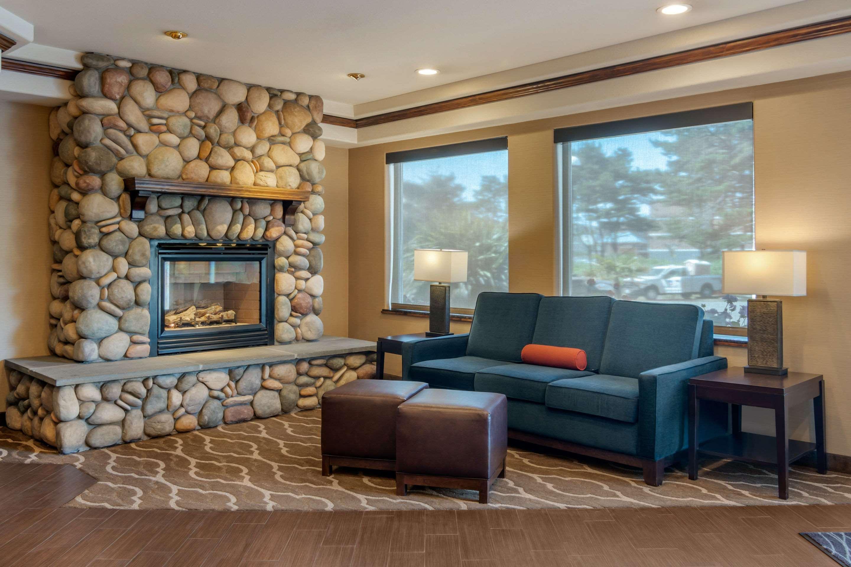 Comfort Inn & Suites Λίνκολν Σίτι Εξωτερικό φωτογραφία