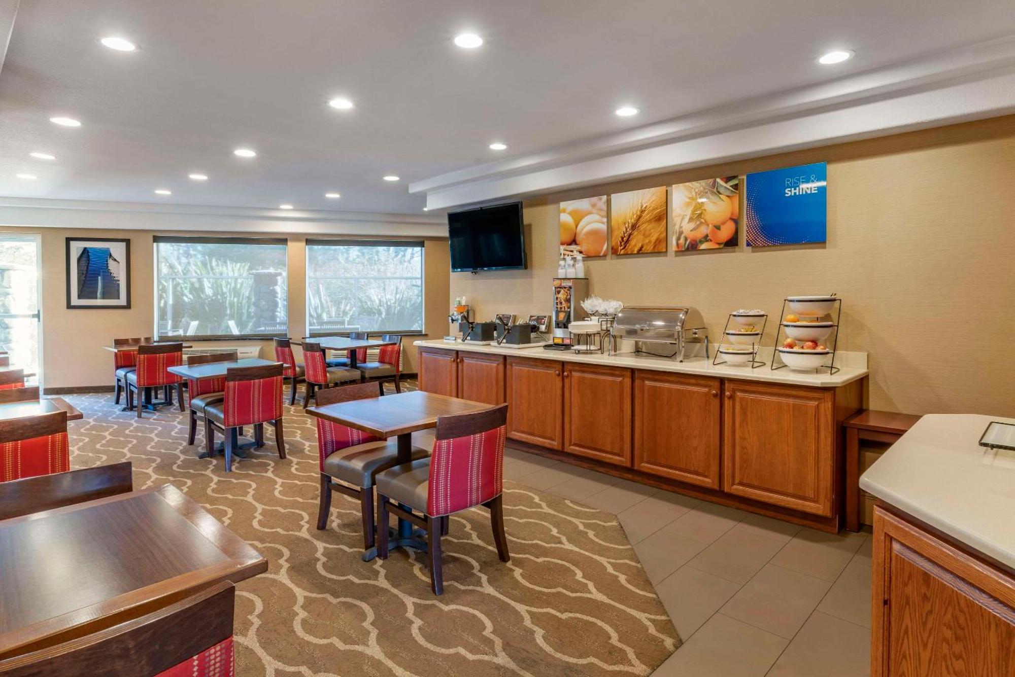 Comfort Inn & Suites Λίνκολν Σίτι Εξωτερικό φωτογραφία