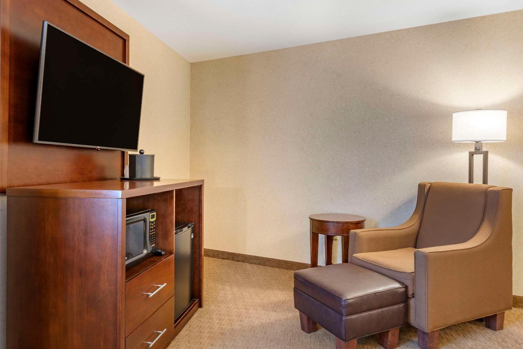 Comfort Inn & Suites Λίνκολν Σίτι Εξωτερικό φωτογραφία