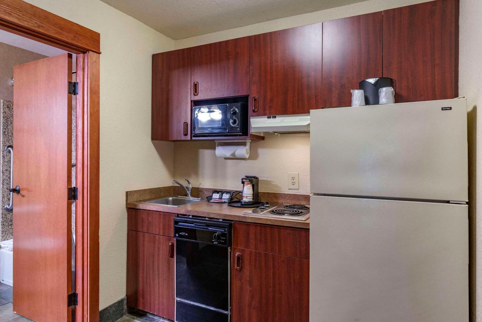 Comfort Inn & Suites Λίνκολν Σίτι Εξωτερικό φωτογραφία