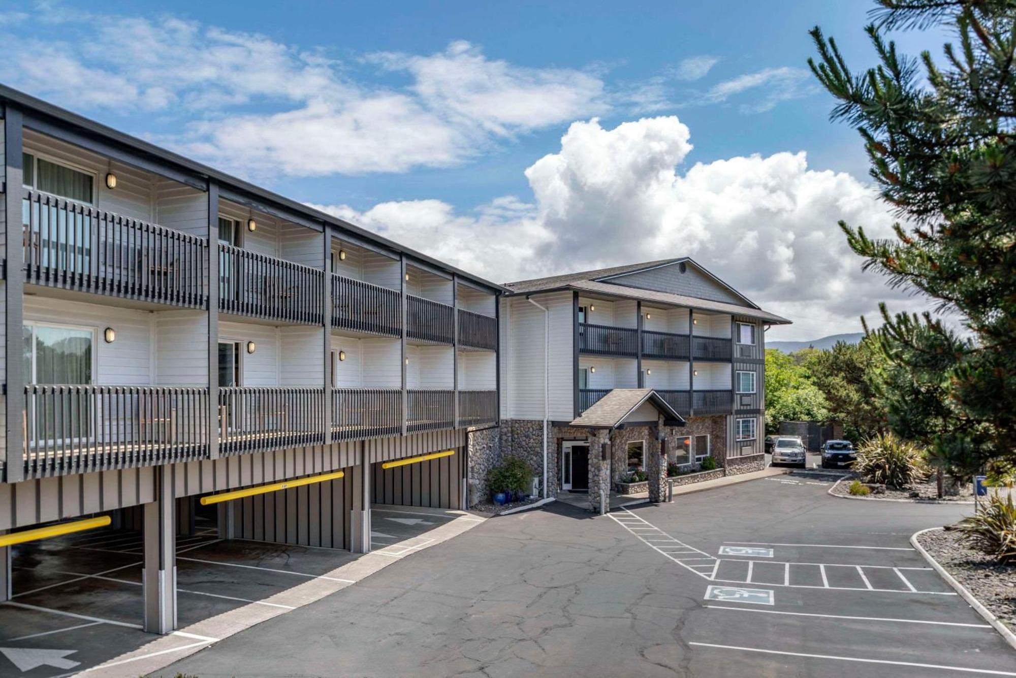 Comfort Inn & Suites Λίνκολν Σίτι Εξωτερικό φωτογραφία